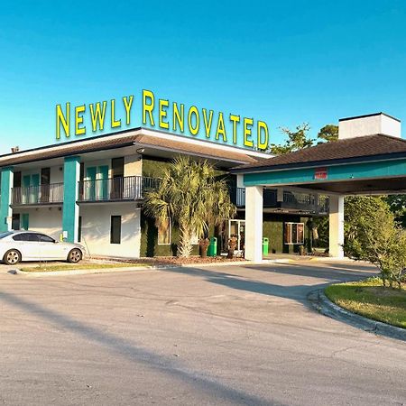 Days Inn By Wyndham Eglin Afb Niceville Exterior photo