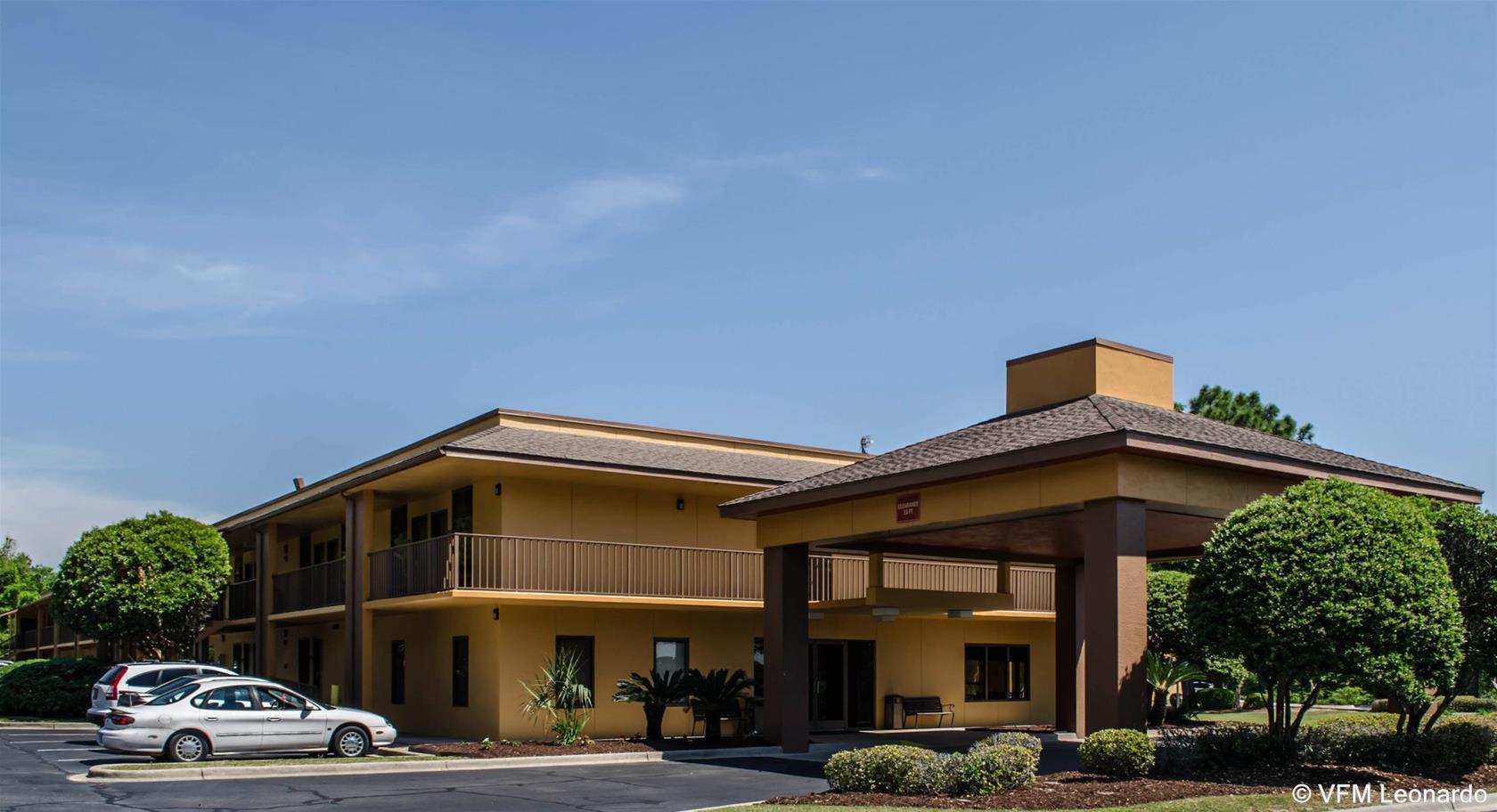 Days Inn By Wyndham Eglin Afb Niceville Exterior photo